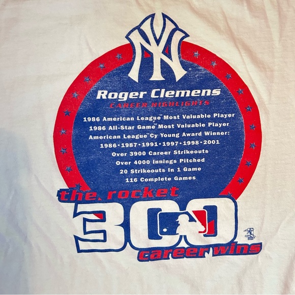 Vintage Roger Clemens New York Yankees 300 Wins Shirt - Picture 7 of 11